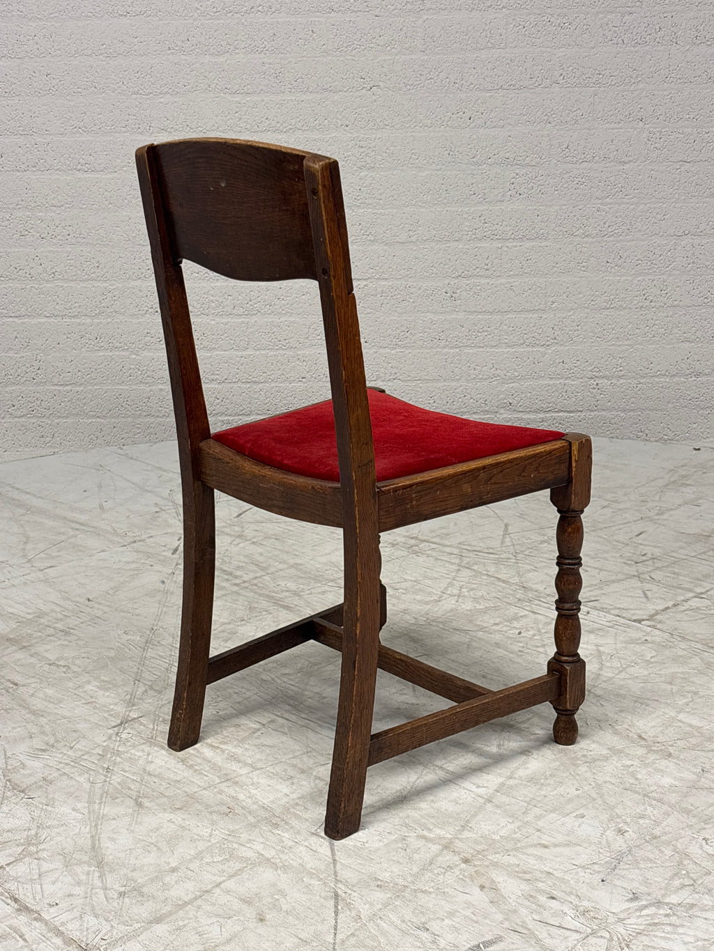 Eetkamerstoel rood velours zitting