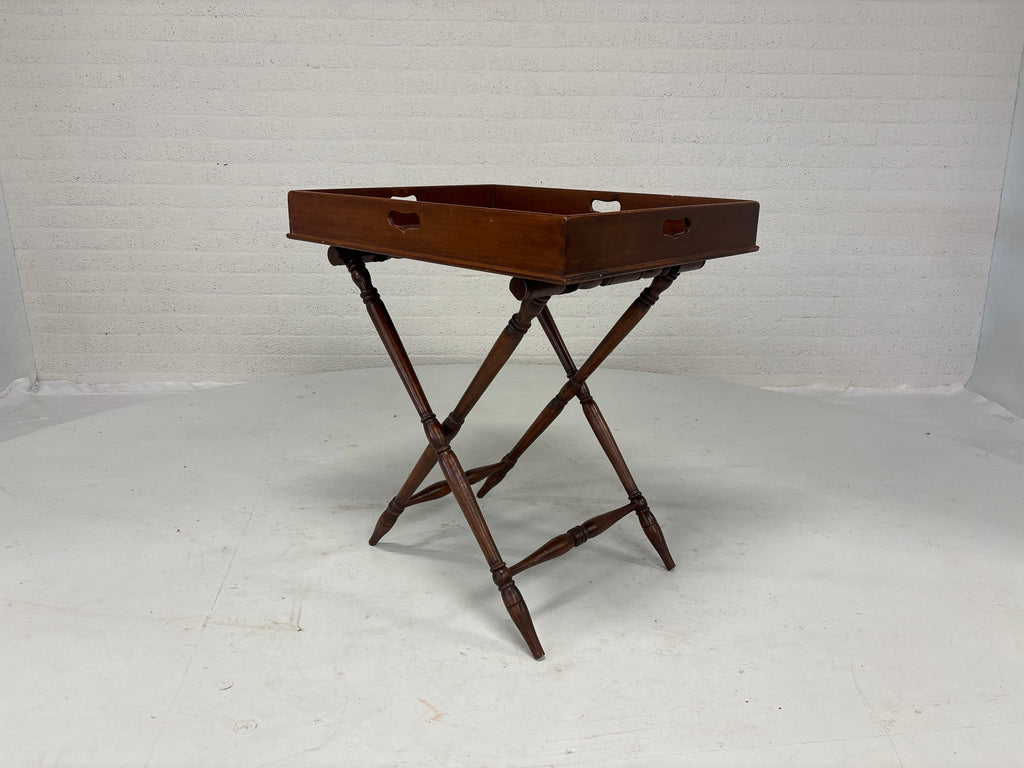 Groot dienblad met onderstel