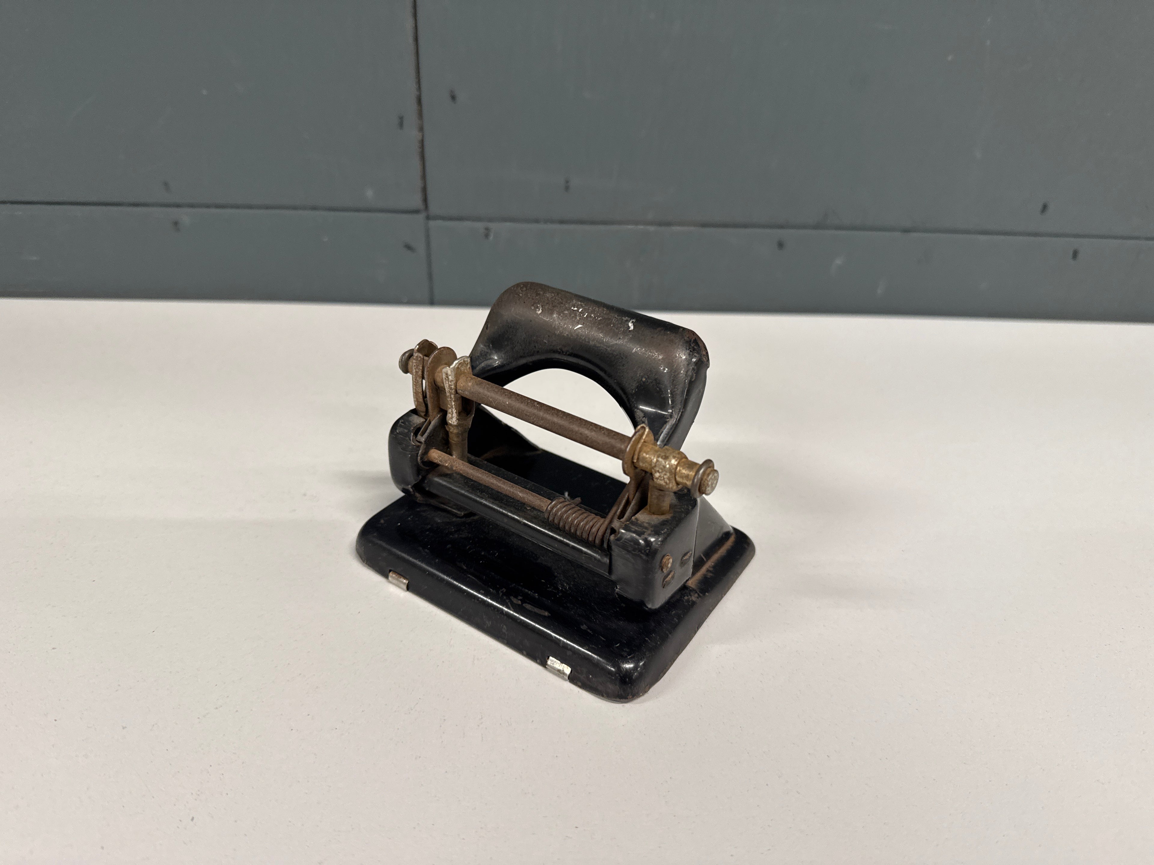 Gaten maker papier klein