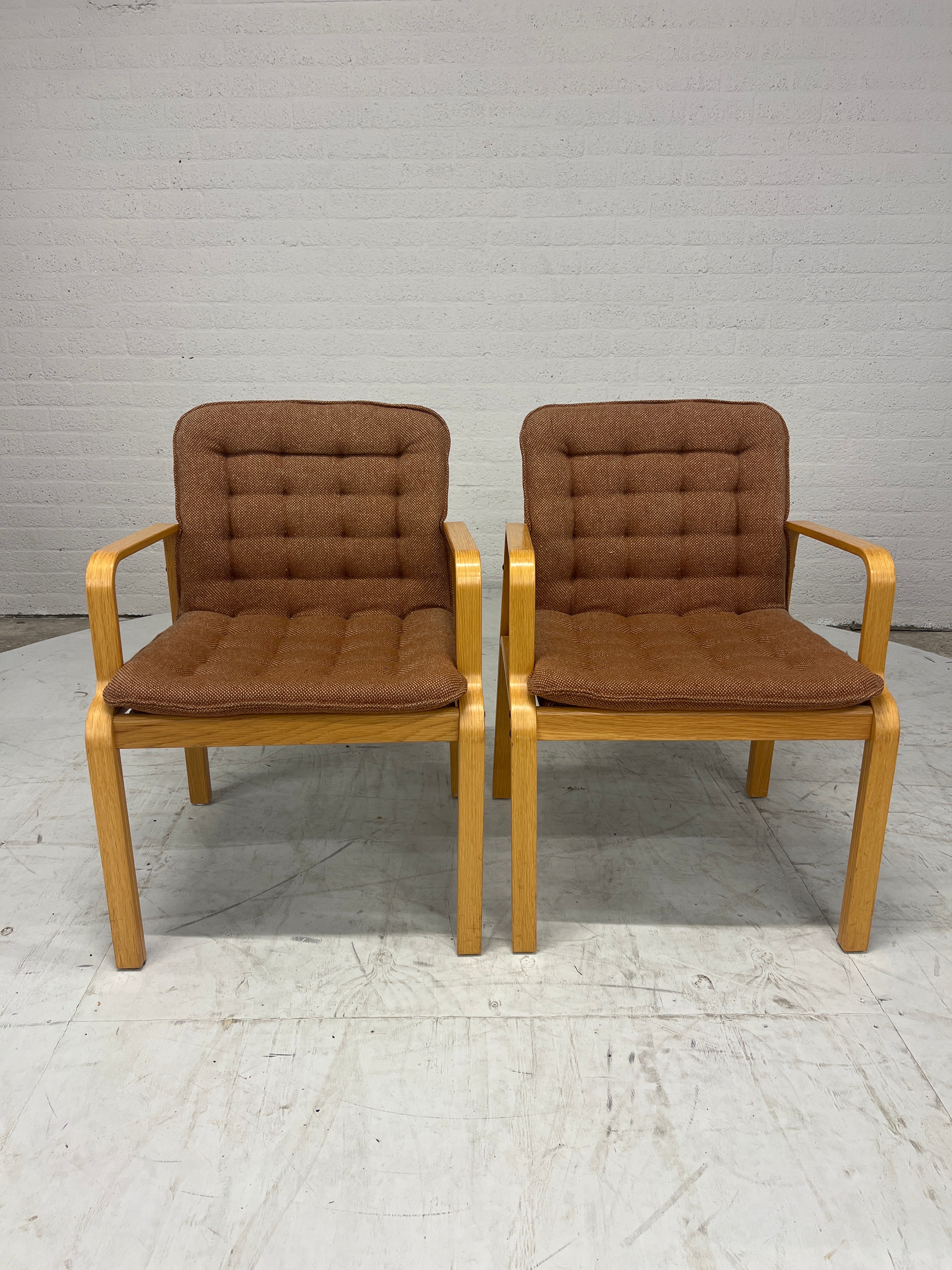Vintage Zweeds design stoeltje van Kinnarps
