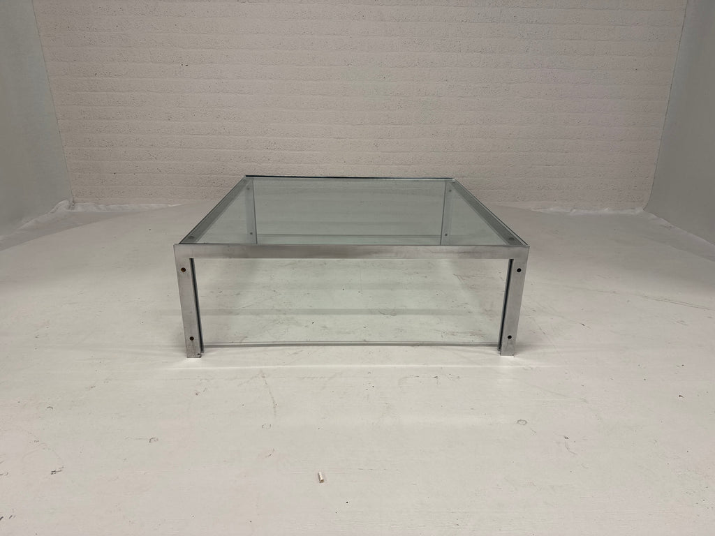 Design tafel Metaform NL RVS glas