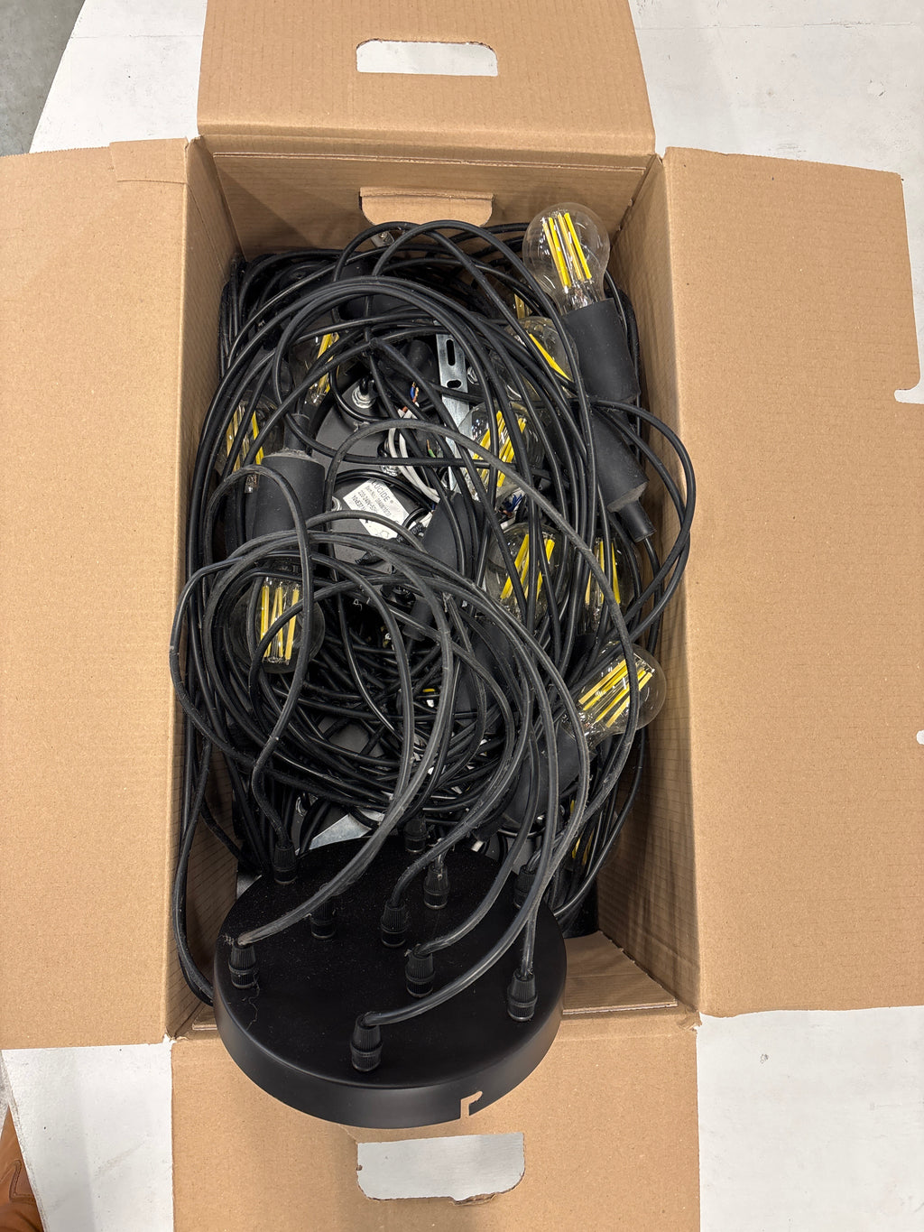 Plafondlamp met 10 ledlampen.