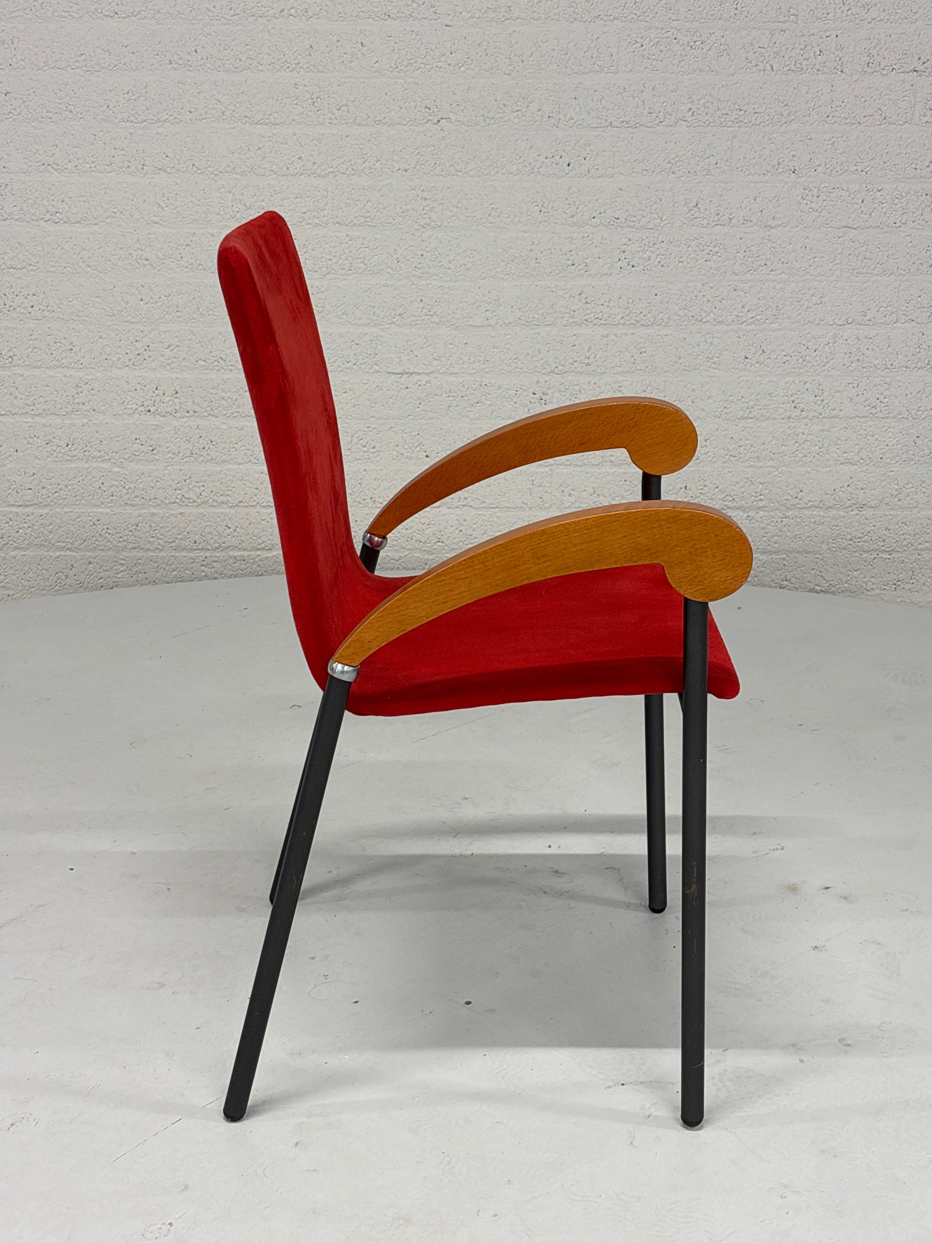 Rode vintage stoel Pigalle