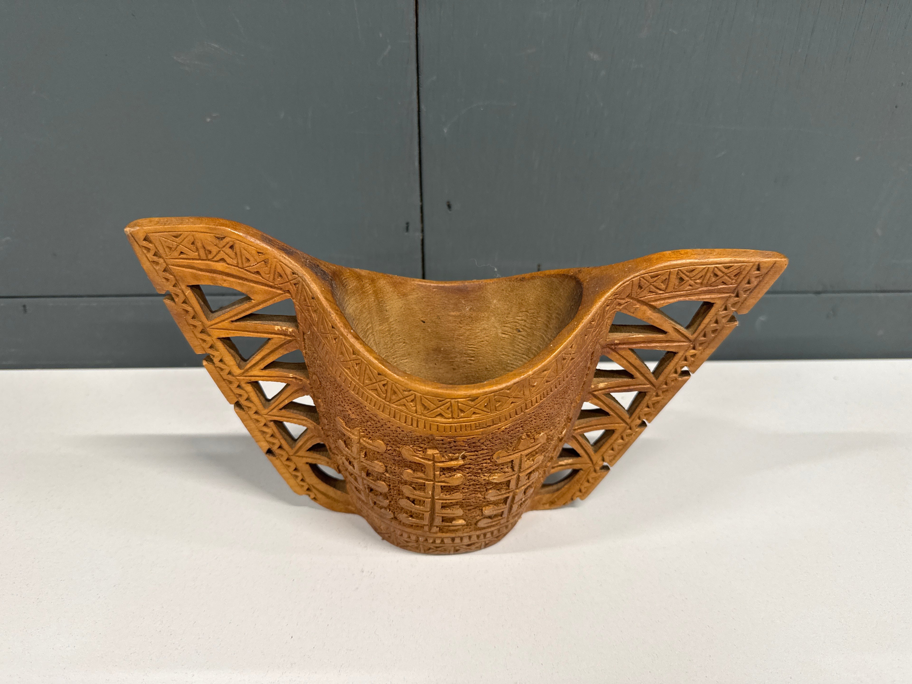 Houtsnijwerk Joegoslavische volkskunst