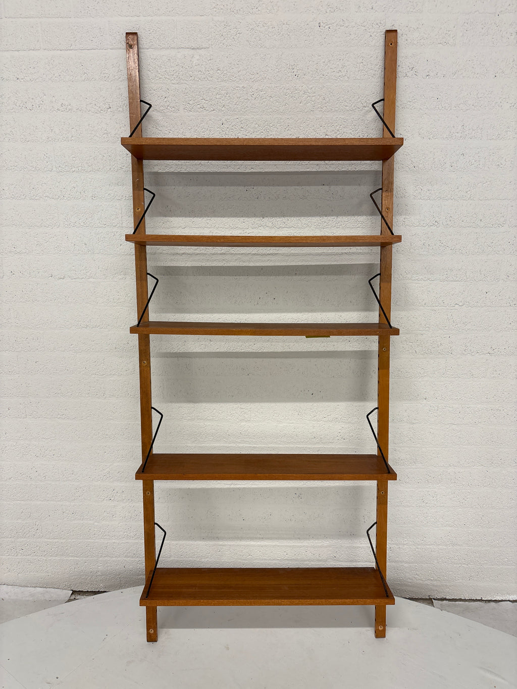 Boekenrek retro Poul Cadovius