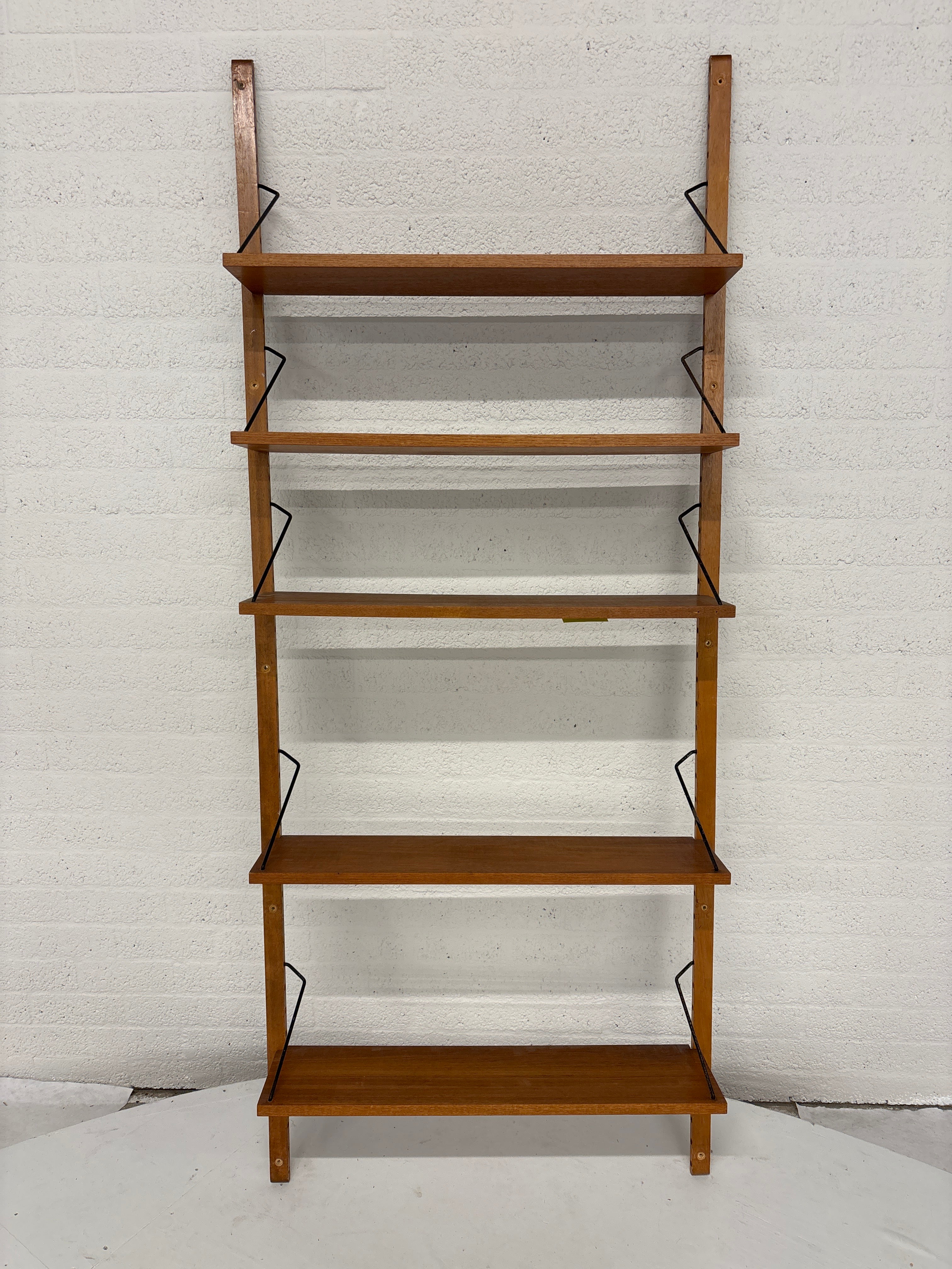 Boekenrek retro Poul Cadovius