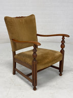 Fauteuil met bruine ribstof