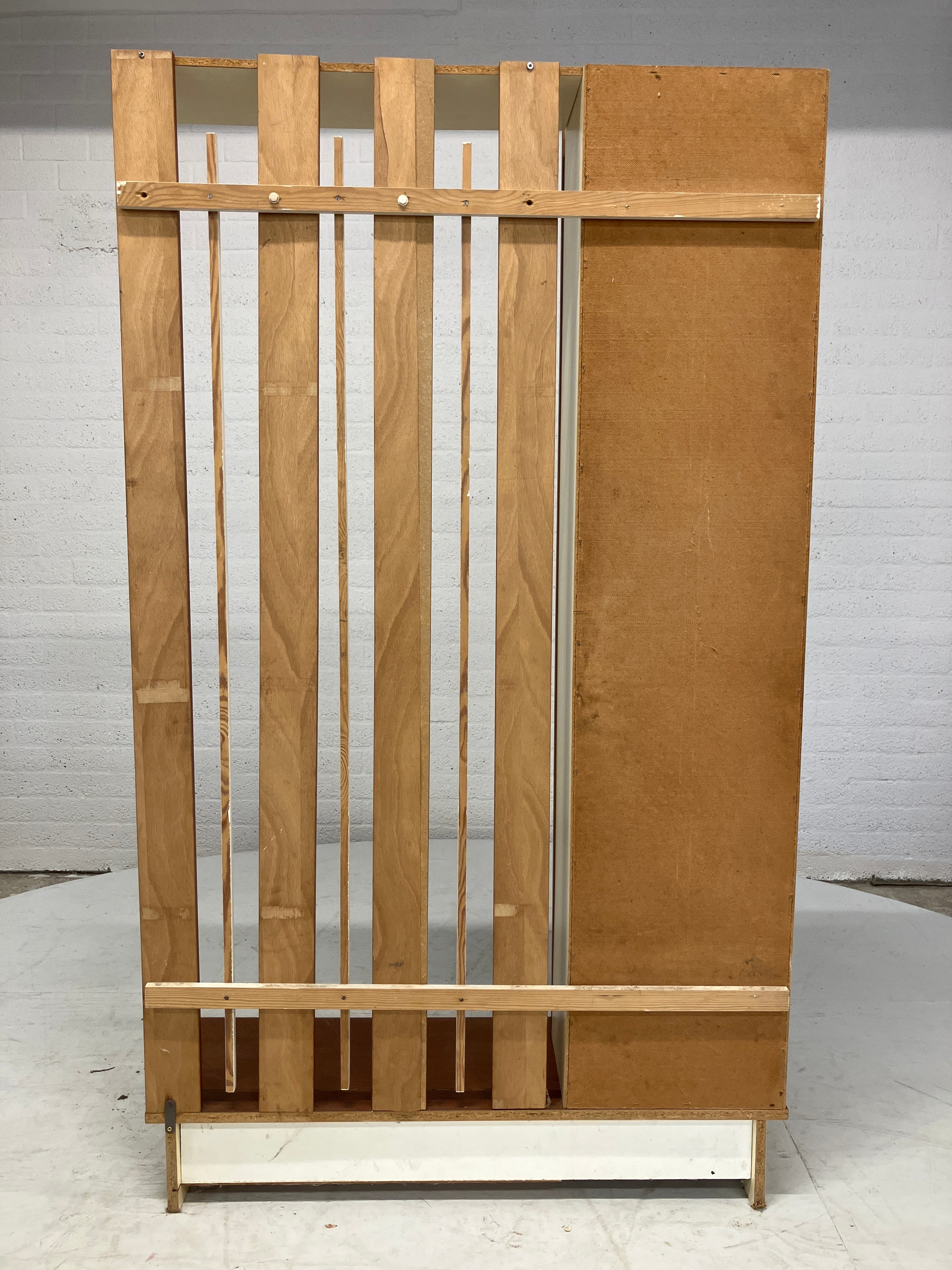 Garderobekast hangkast