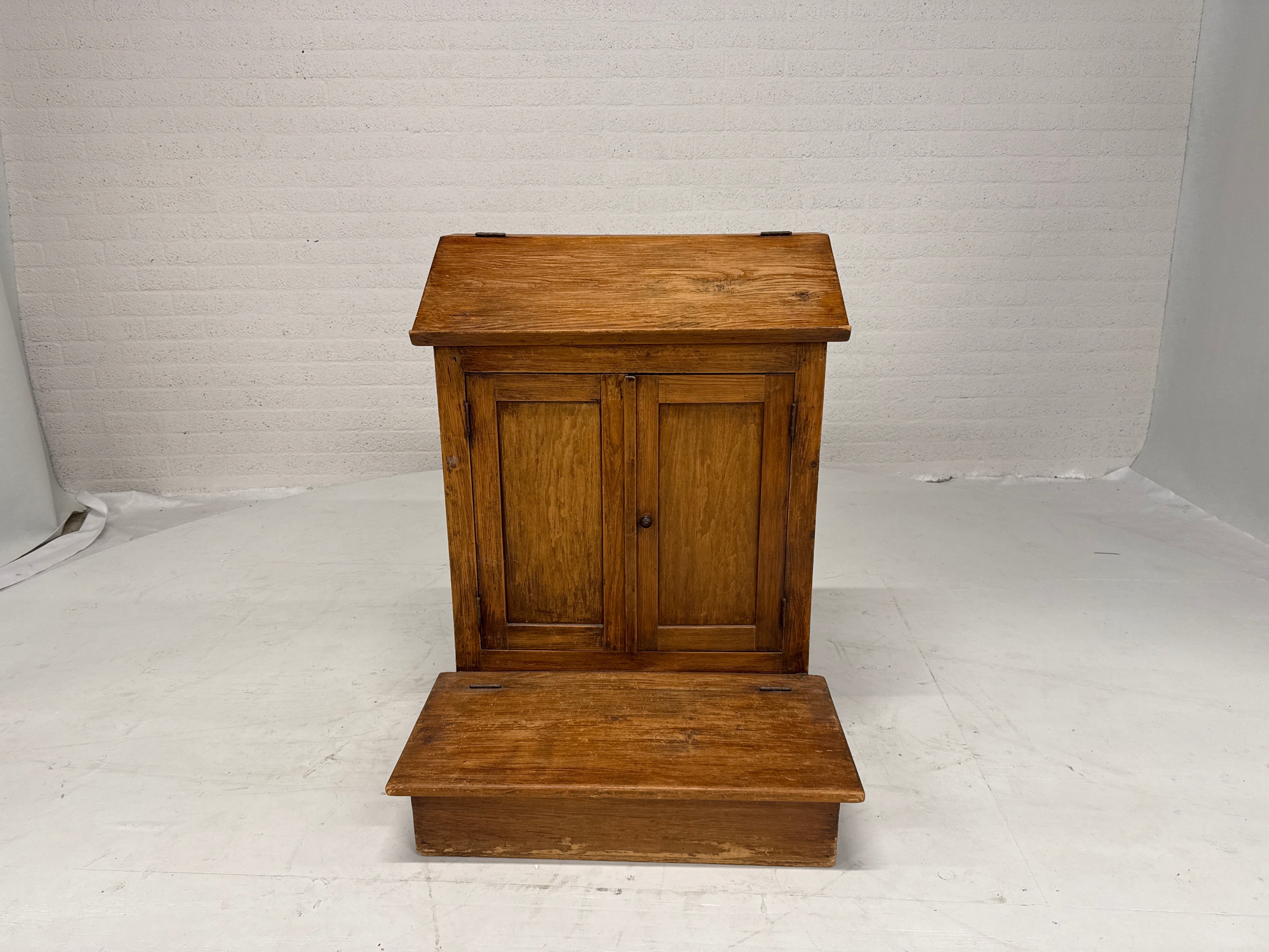 Kinder schoolbank of spreekg stoelte