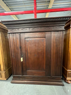 Antieke houten Spinde kast