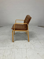 Vintage Zweeds design stoeltje van Kinnarps
