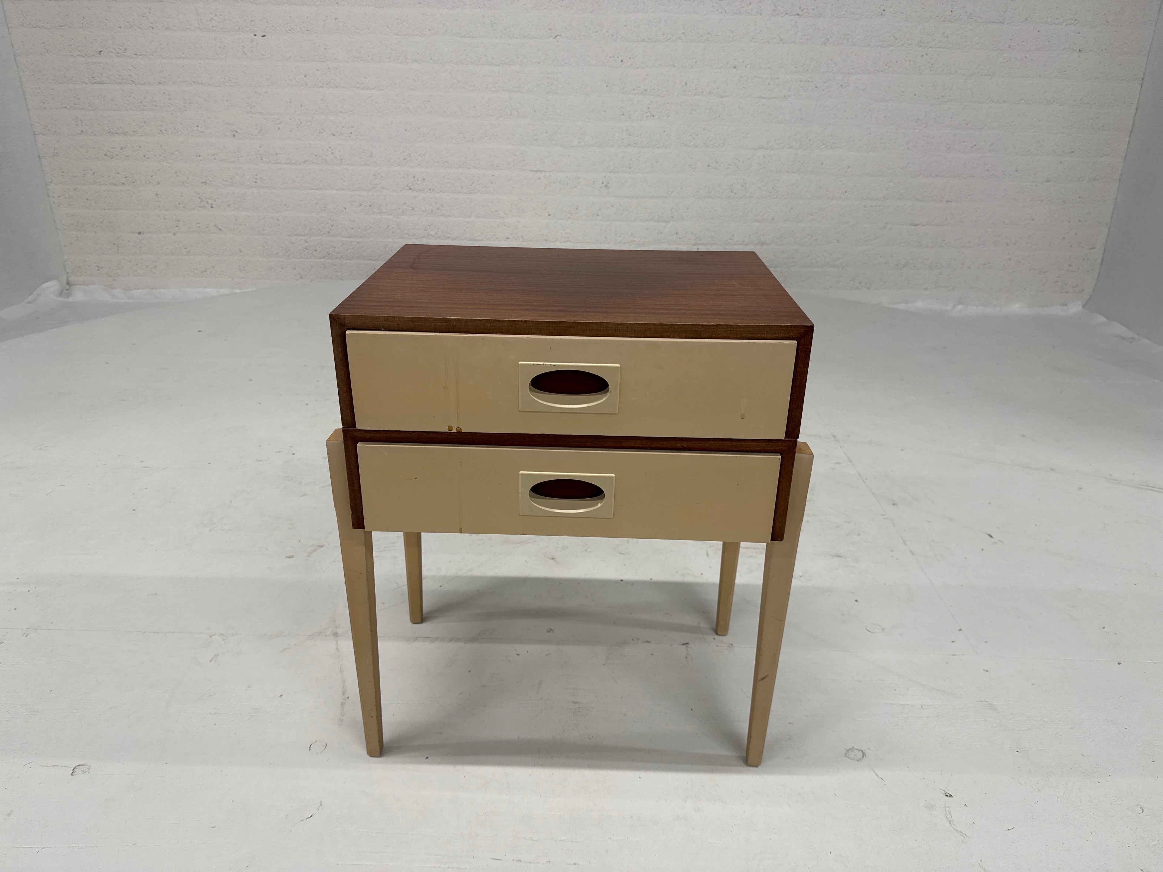 Nachtkastje vintage 70s