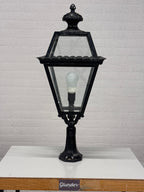 Metalen buitenlamp