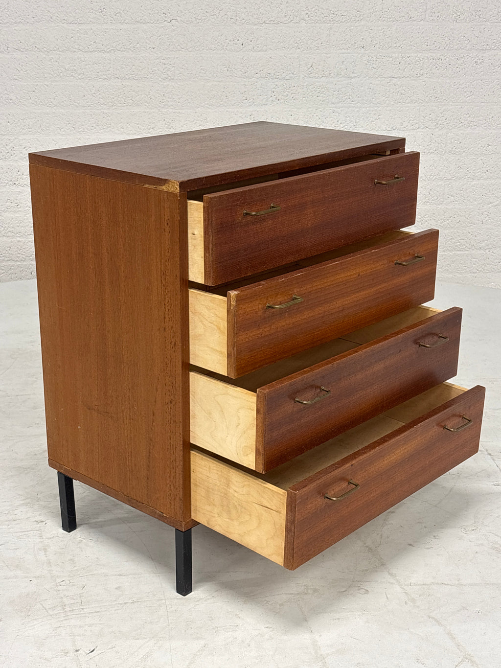 Vintage kastje 4 laden, smal