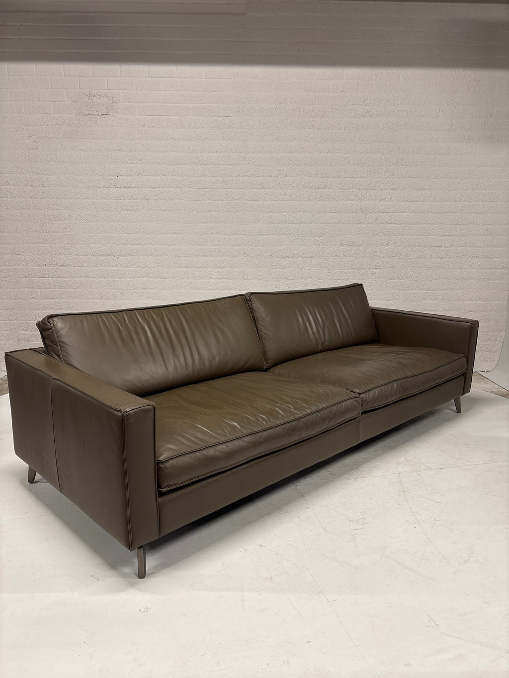 Riante bruin/taupe leren bank