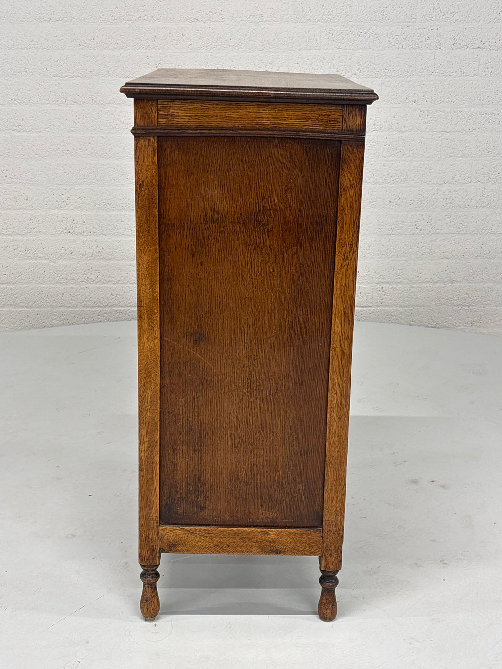 Dranken kabinet eiken klep (lxbxh 60x40x92cm)