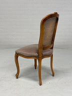 4 Klassieke Franse eetkamerstoelen