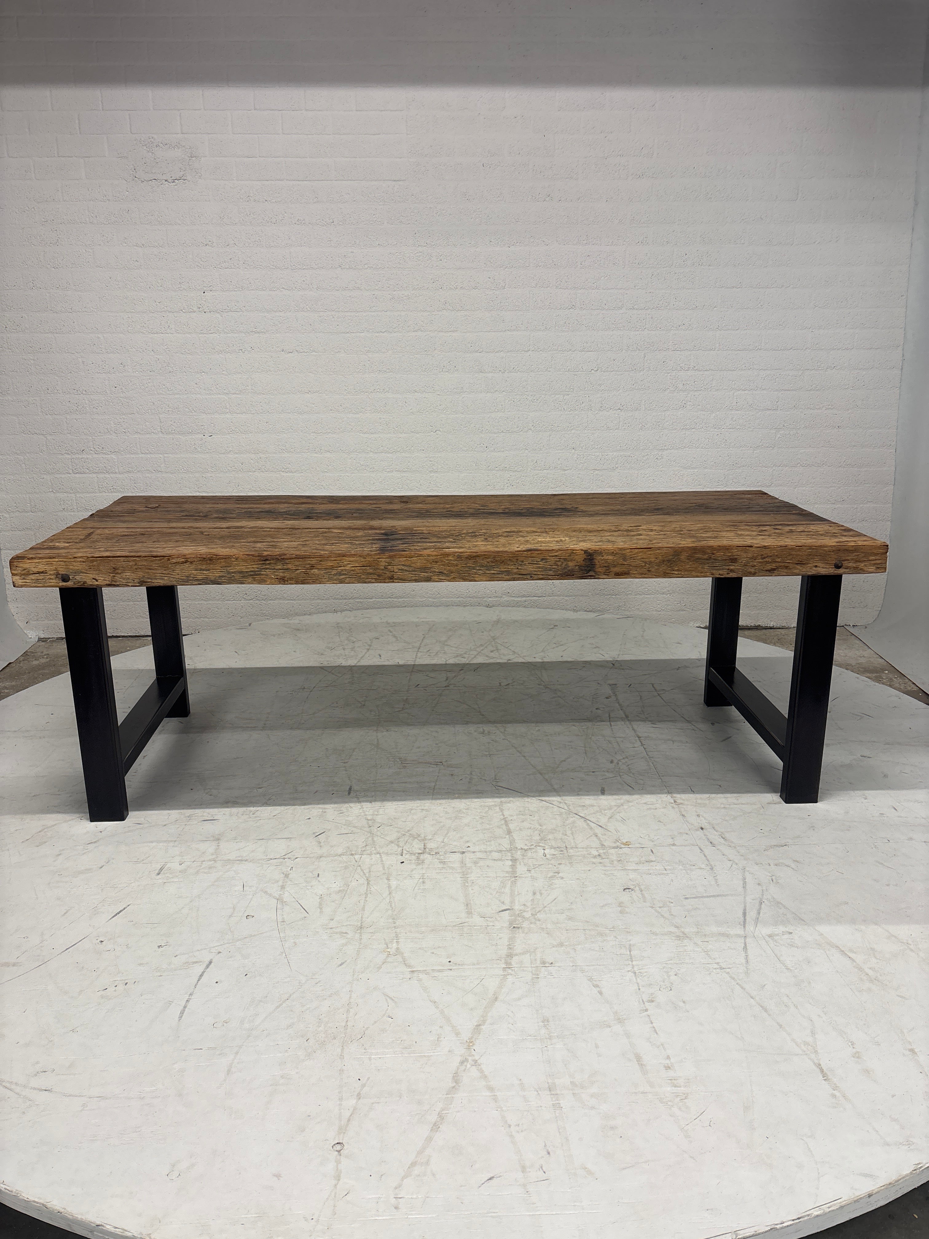 Zware grote tafel