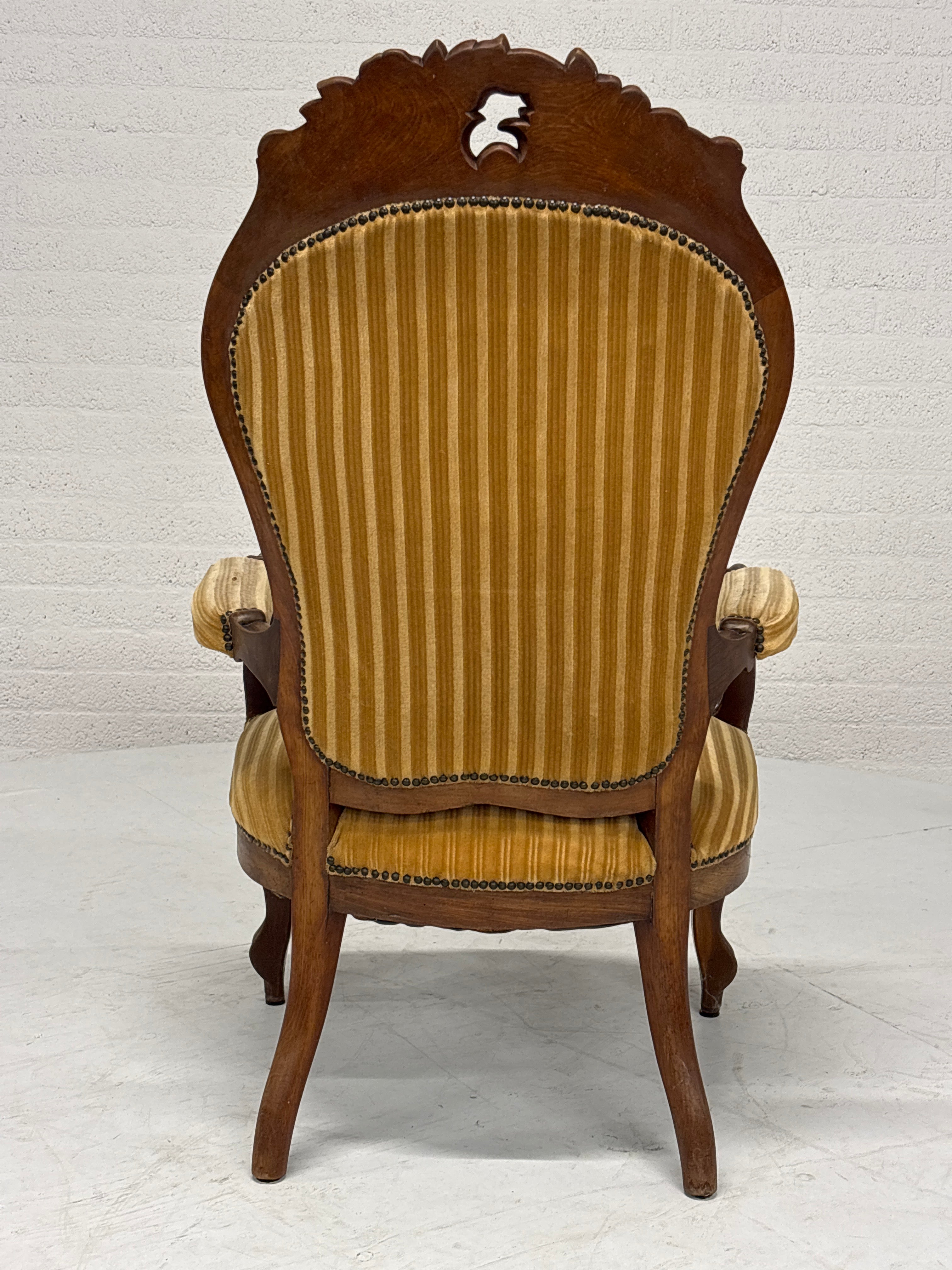 Fauteuil gele ribstof