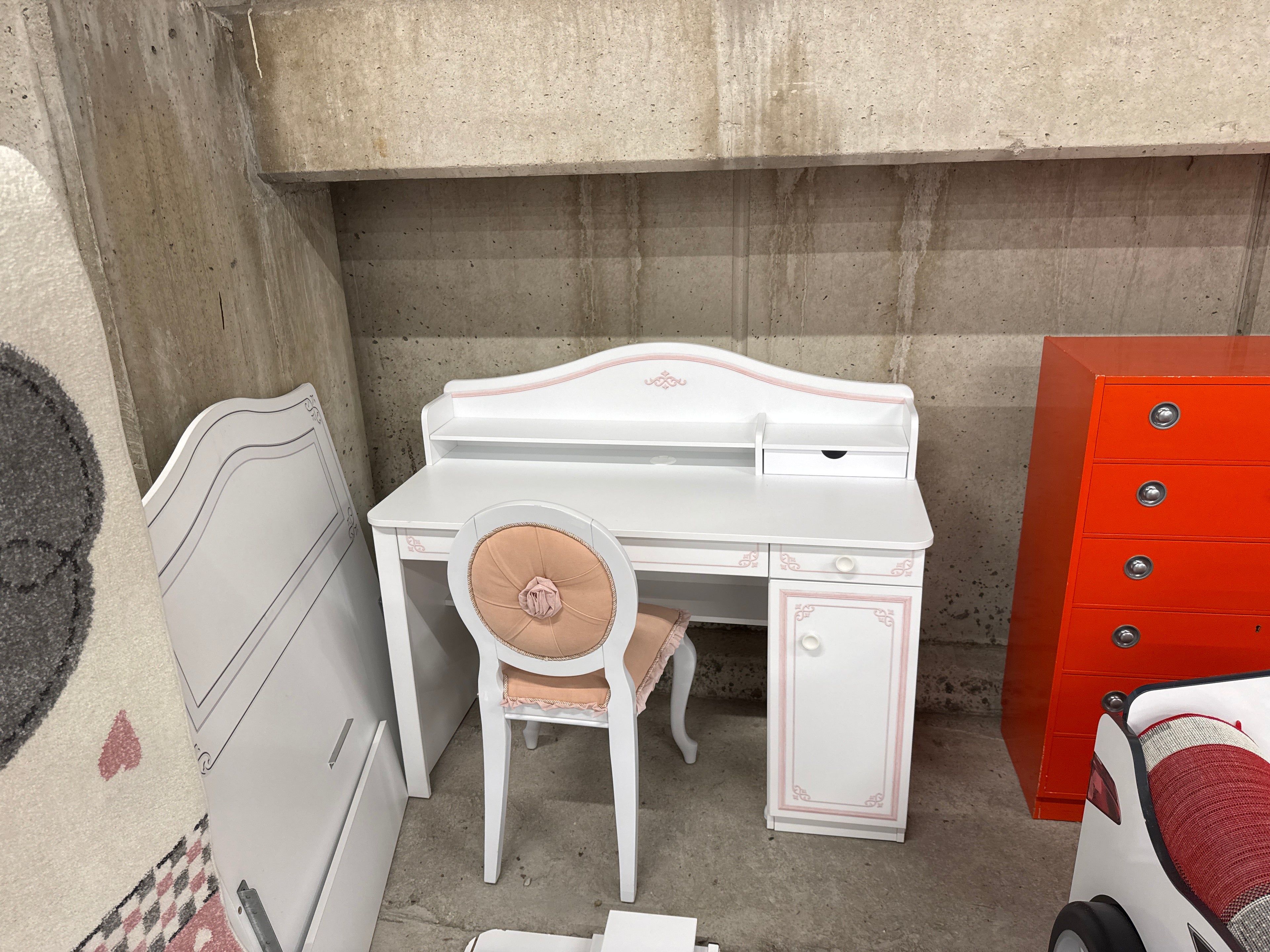 Bureau prinses met stoel