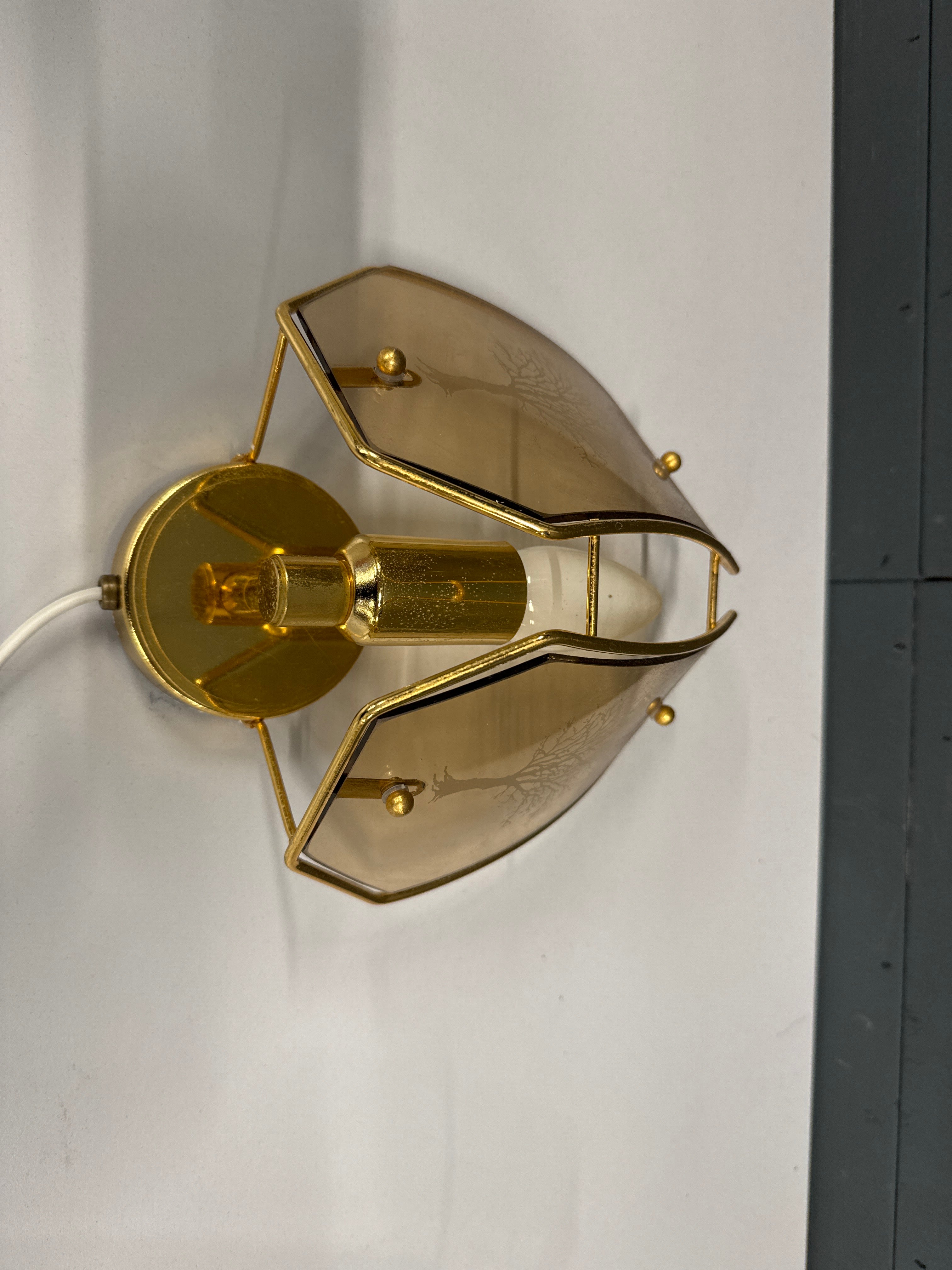 Wandlamp goud met boom gravure