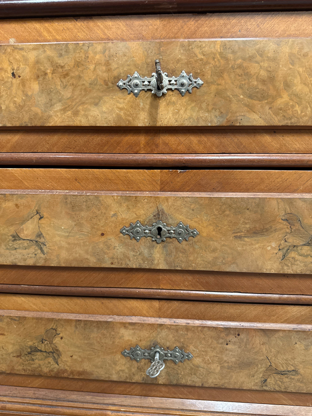 Louis Philippe secretaire rond 1860