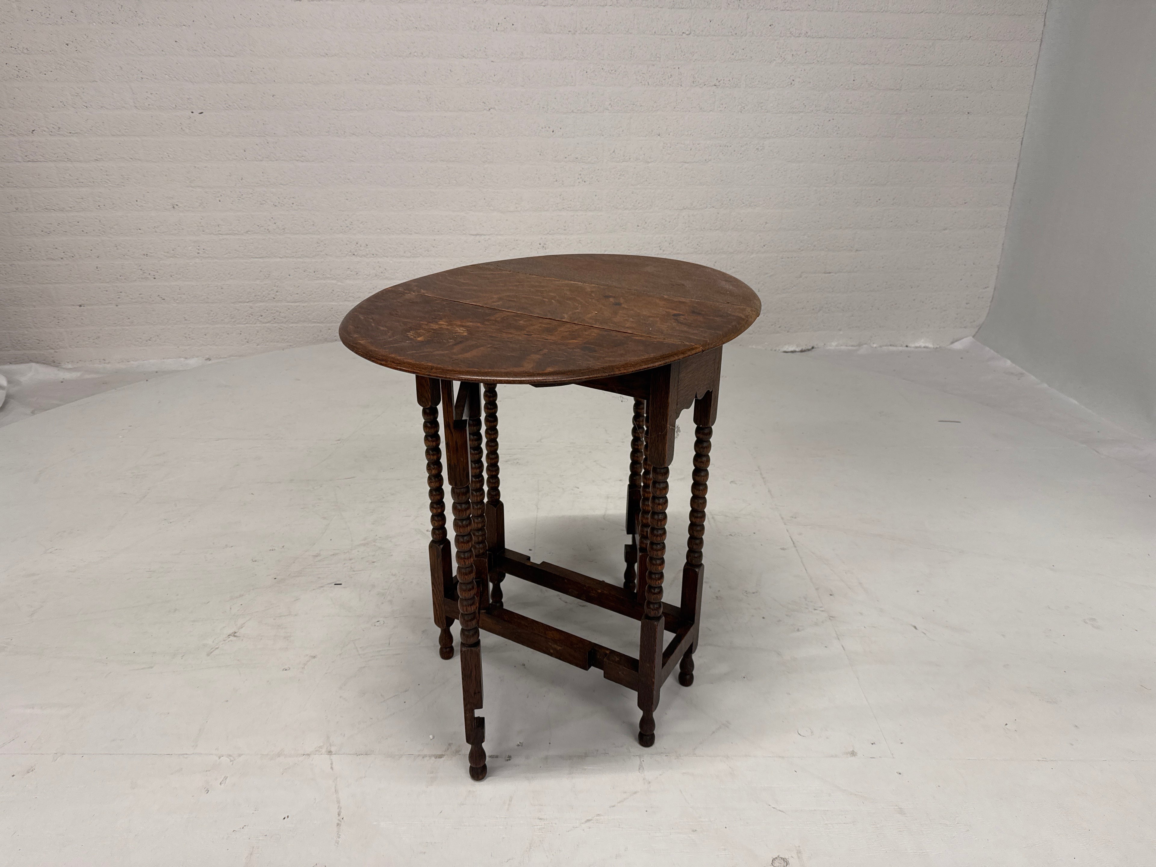 Bijzettafel uitklapbaar