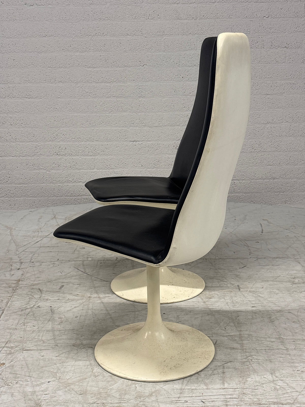 MP Originele Johanson Design "Viggen" Stoel