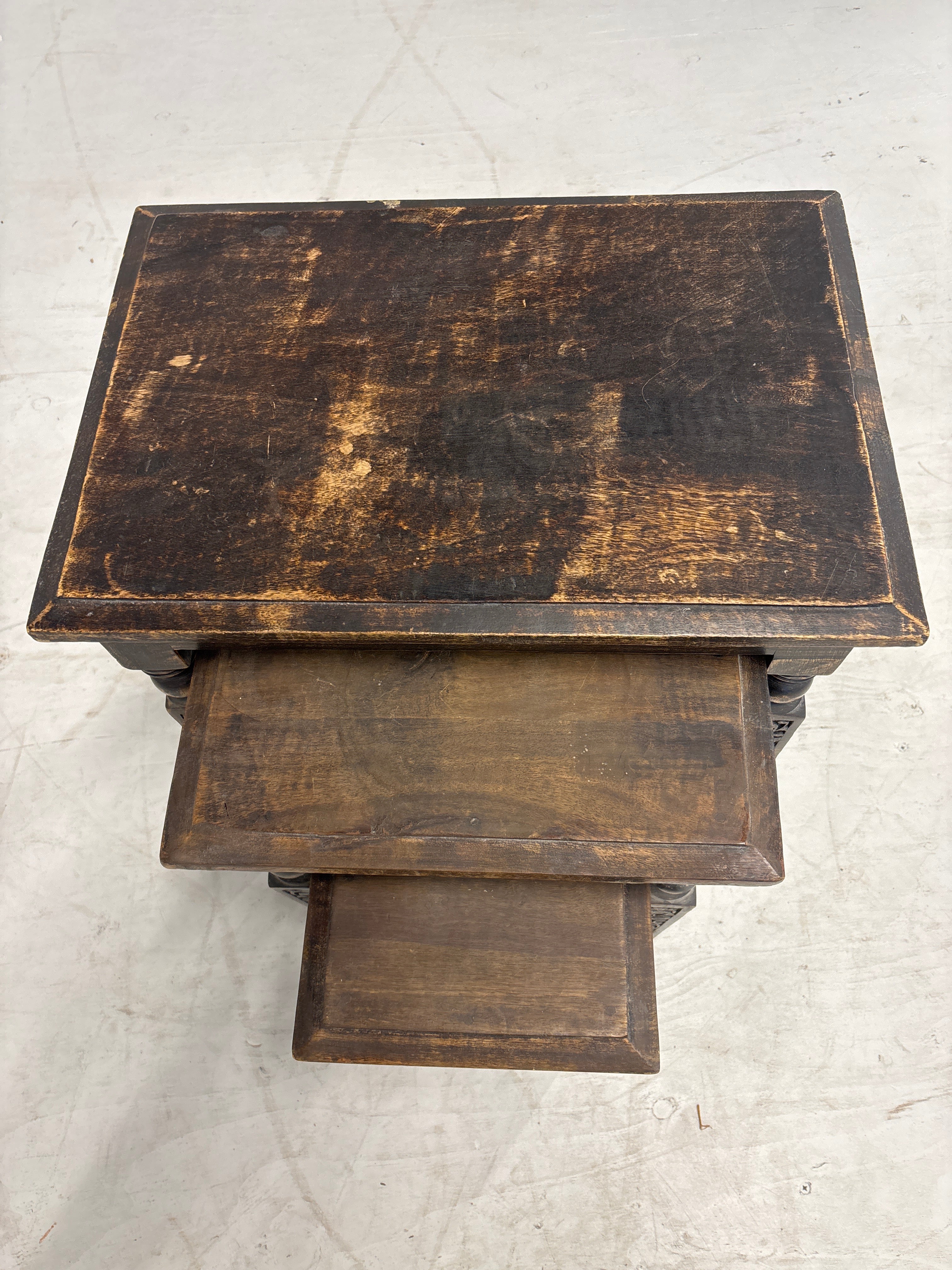 Set van 3 bijzettafeltjes in shabby chic style