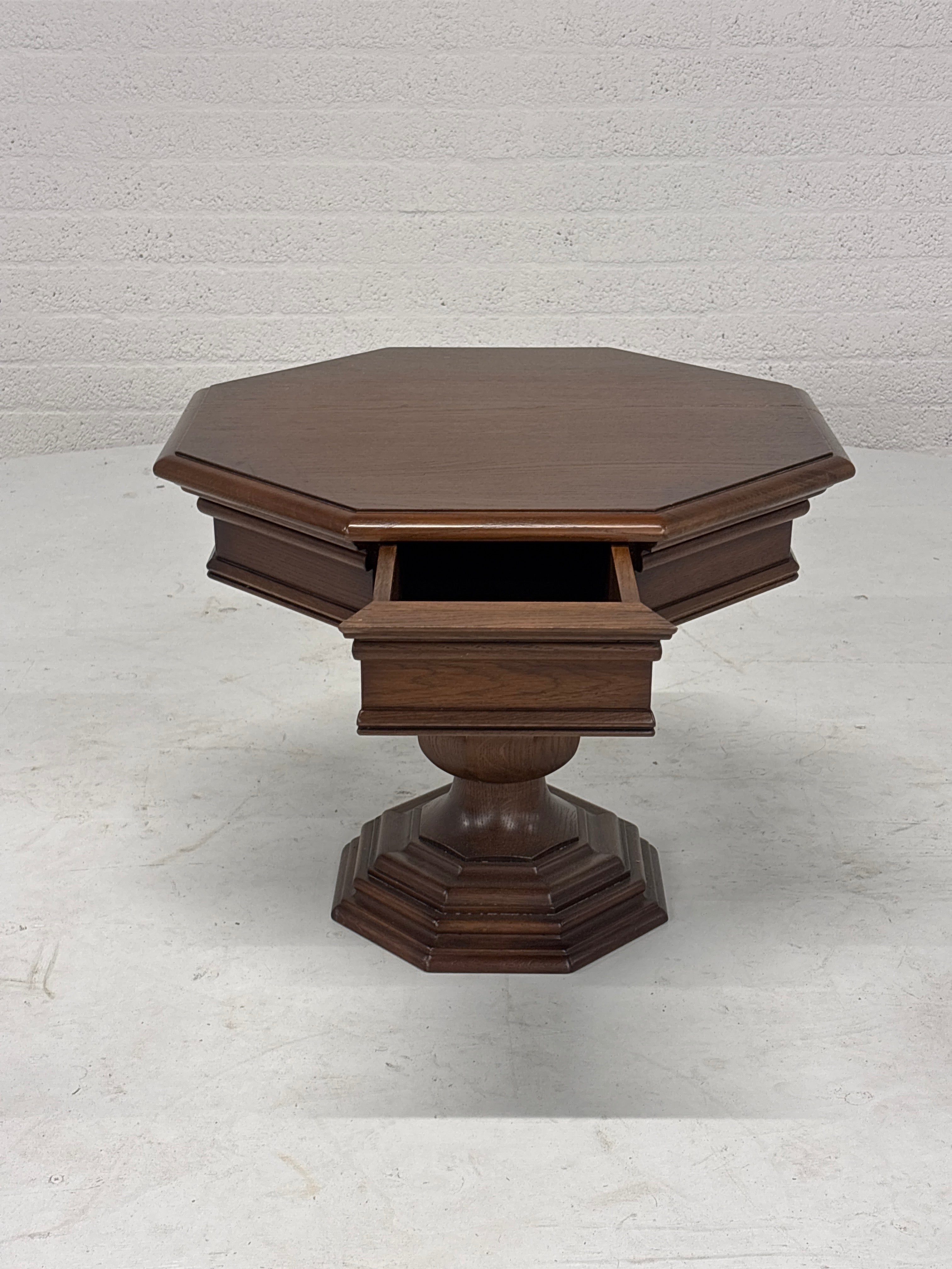 Bijzettafel met lade