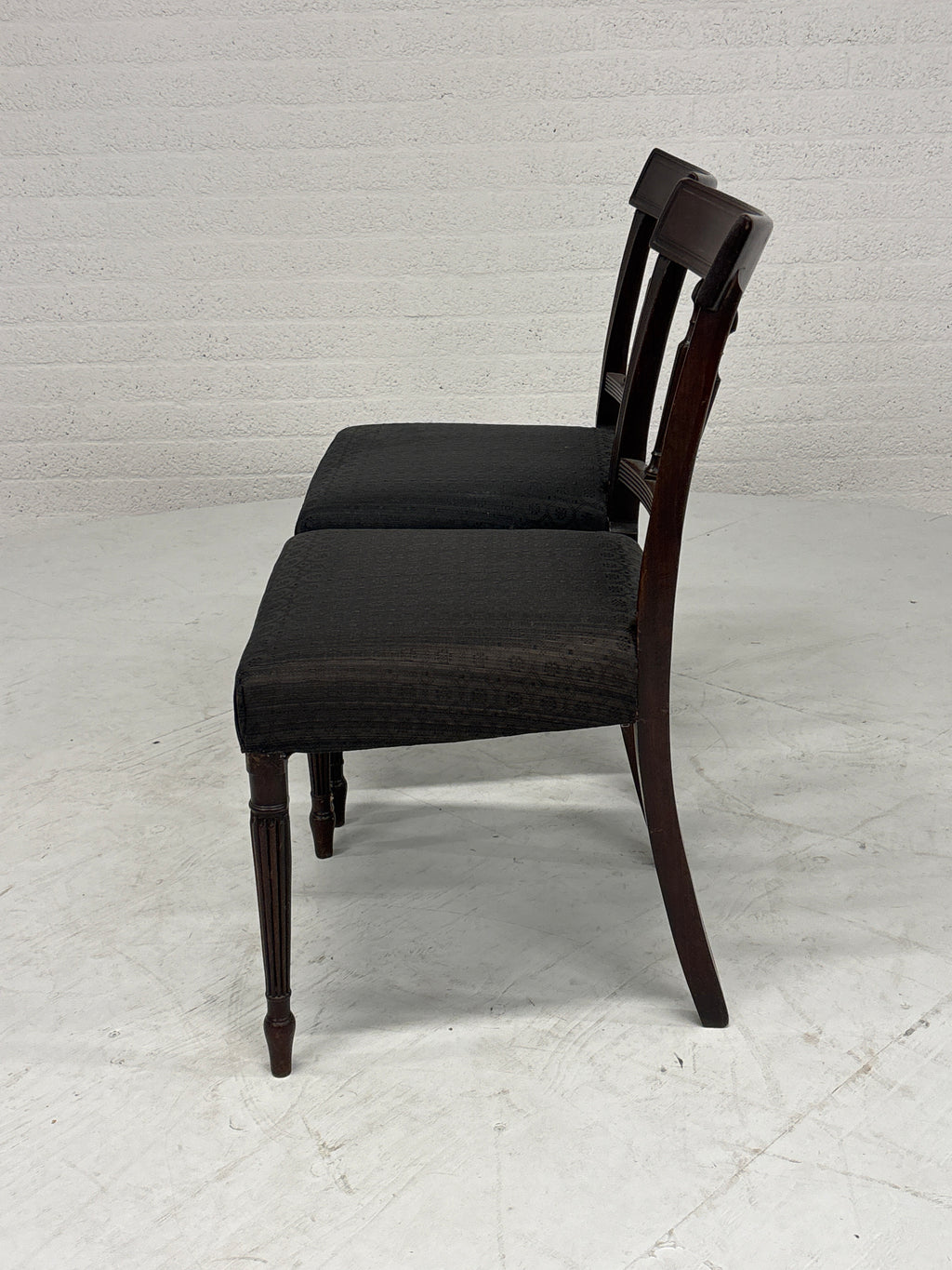 Eetkamerstoelen set 2 zwarte stof