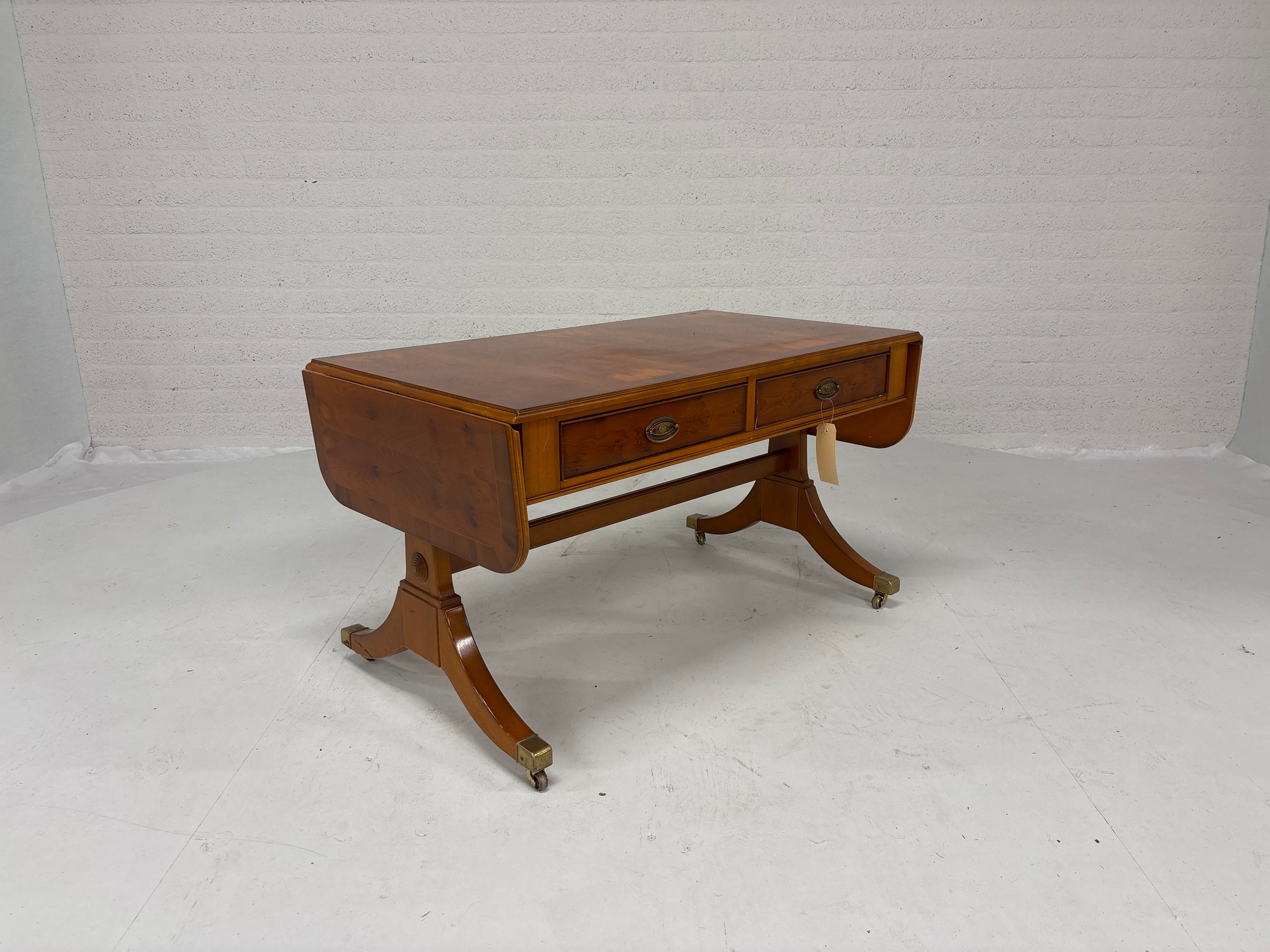 Refurn Hangoor Tafel - English Desk