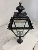 Metalen buitenlamp