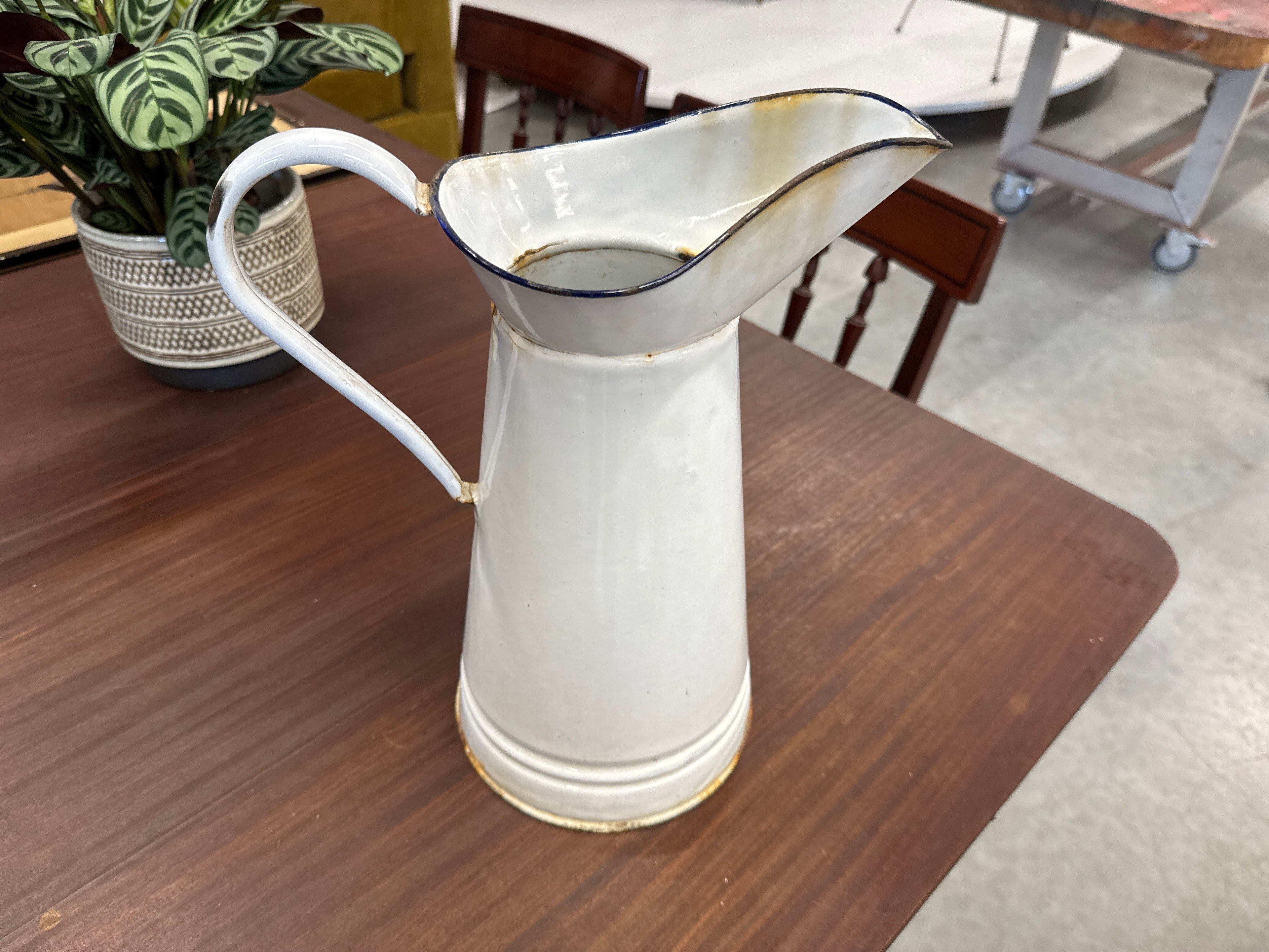 Waterkan wit emaille