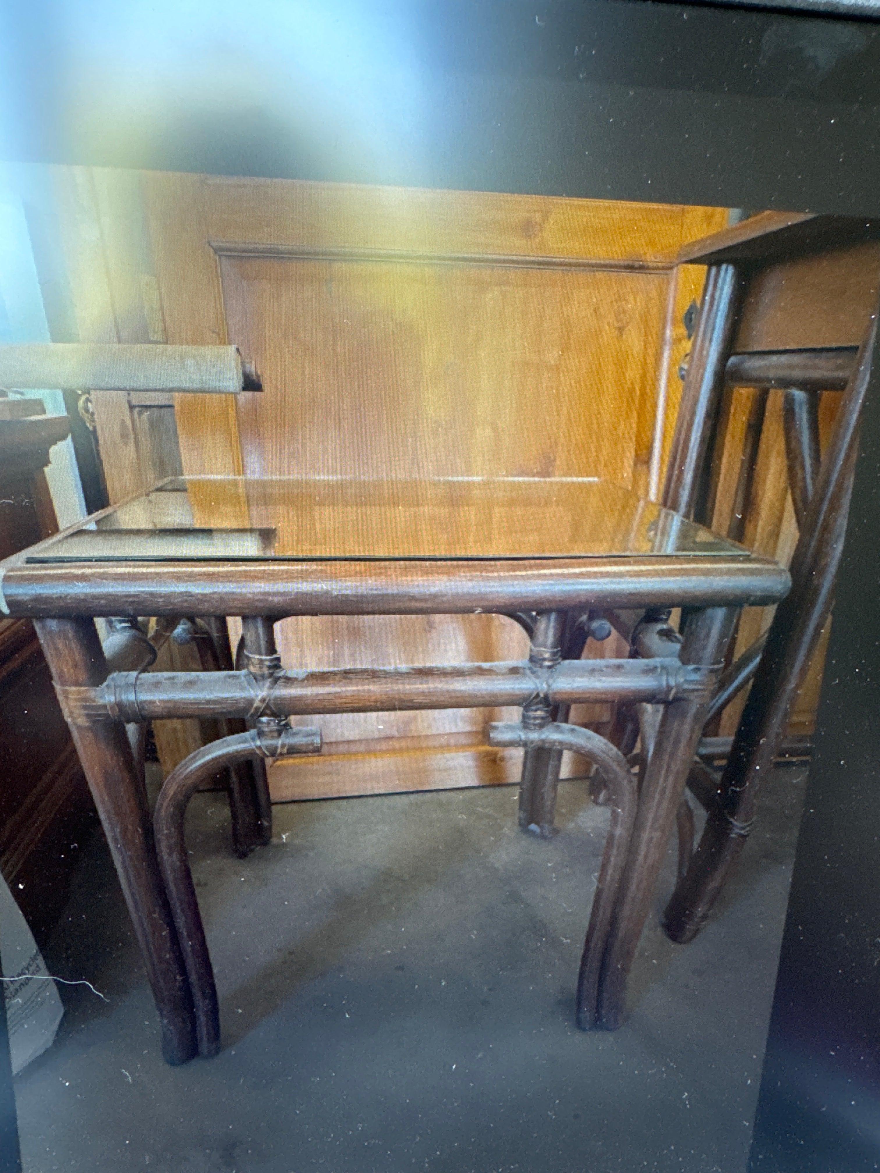 Manou bijzettafel jaren ‘70