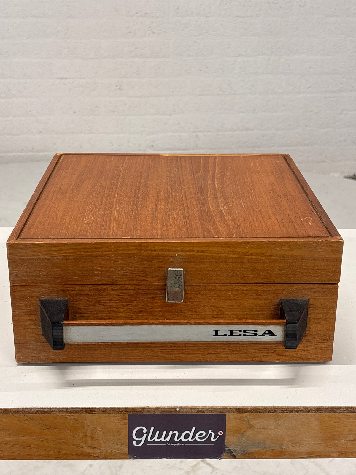 Lesa Lesaphon Lyra kofferplatenspeler