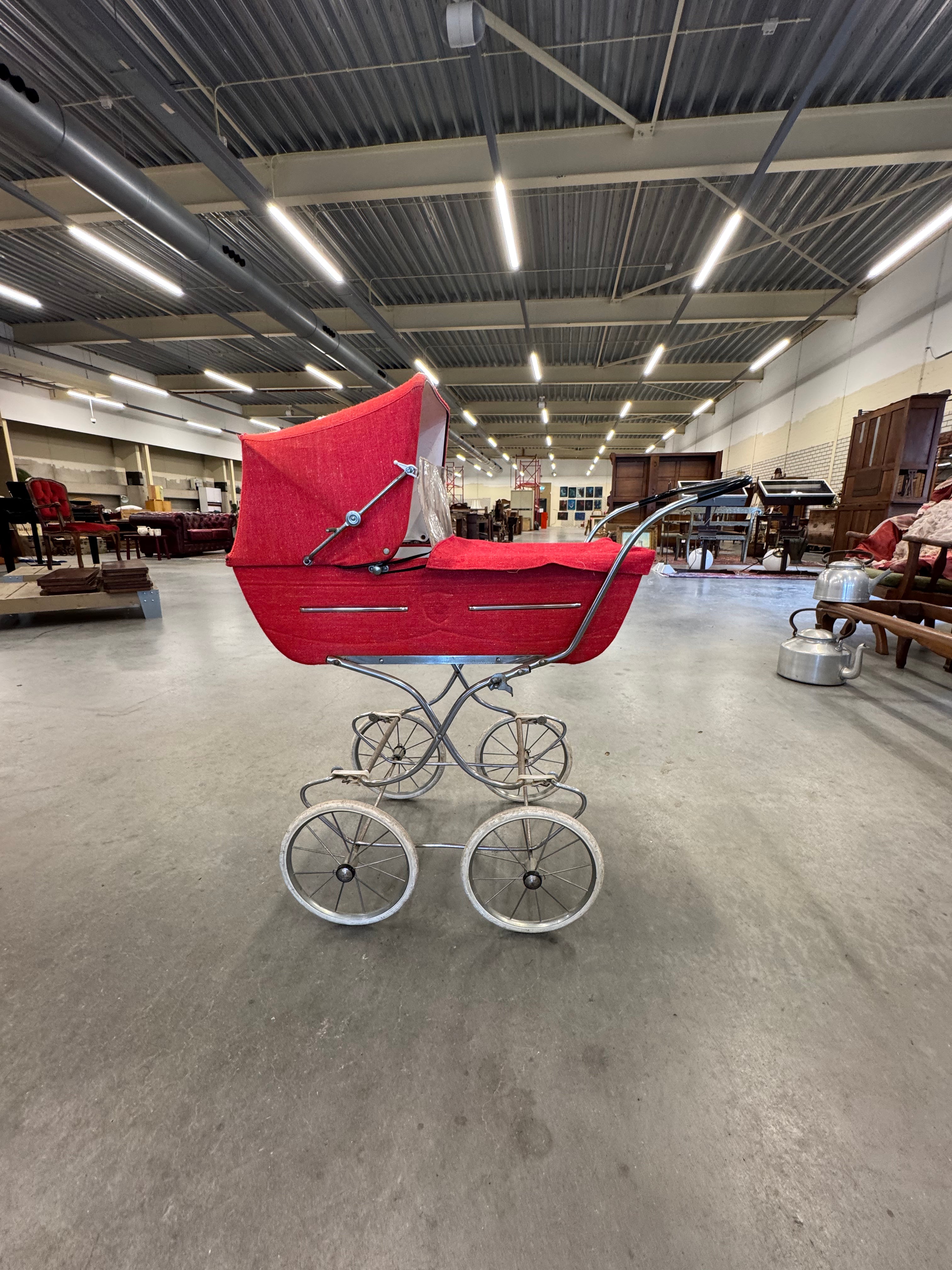 Poppenwagen jaren 70