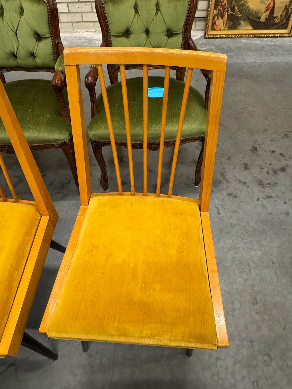 Bijzet stoel velours okergeel