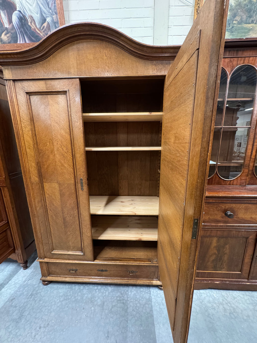 Meidenkast antiek met spiegel