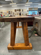 Robuuste hoge tafel smal blad