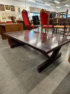 Robuuste tafel woonkamer
