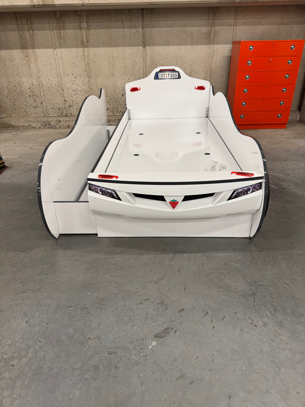 Kinderbed in vorm raceauto