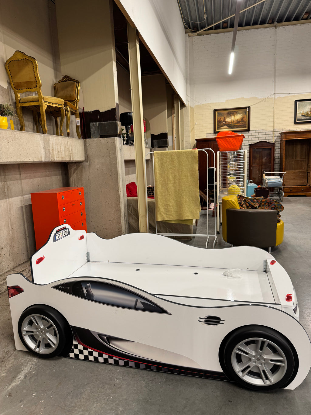 Kinderbed in vorm raceauto