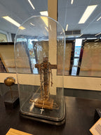 Stolp vintage met crucifix