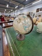 Globe