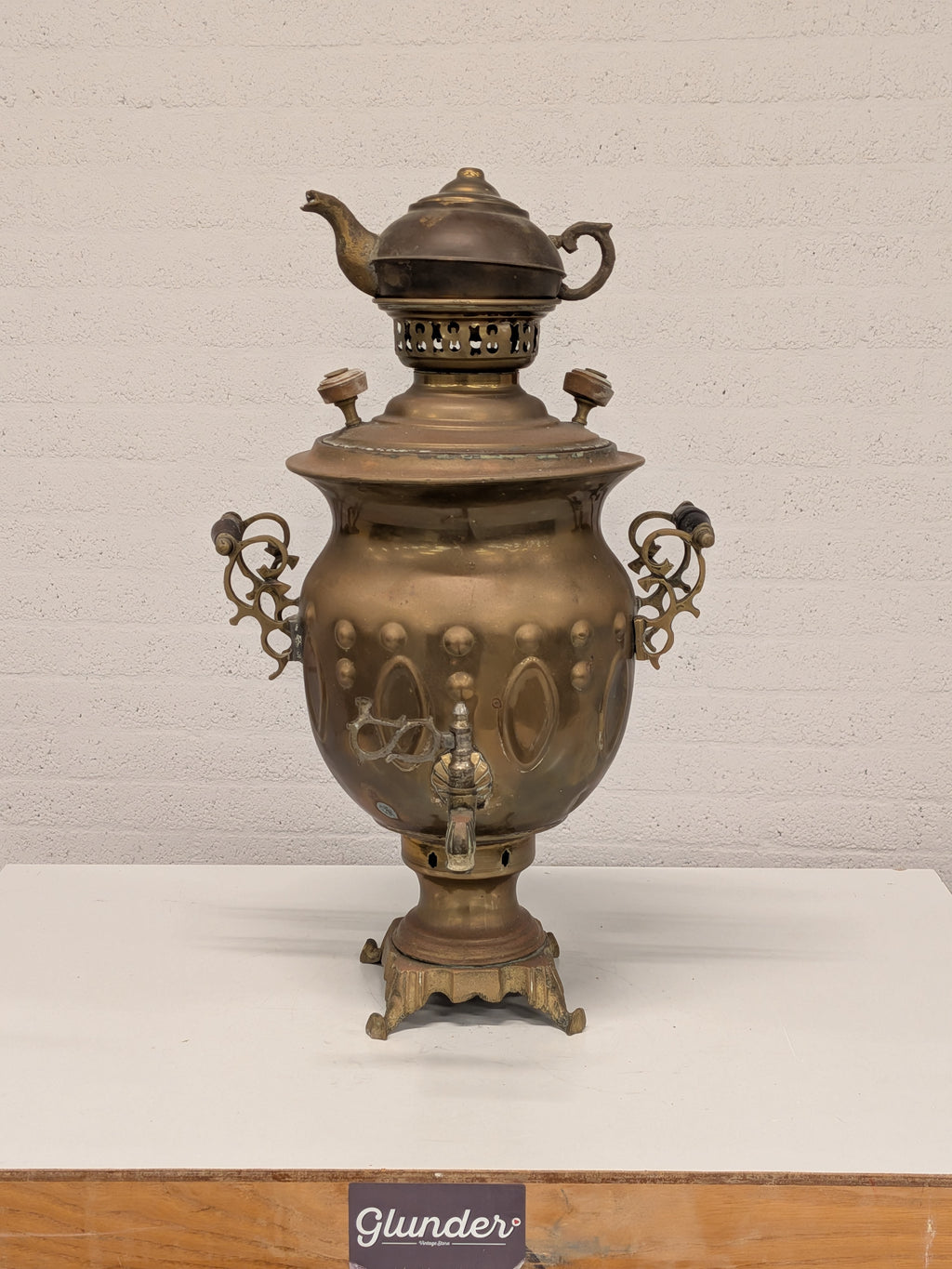 Messing samovar met theepotje