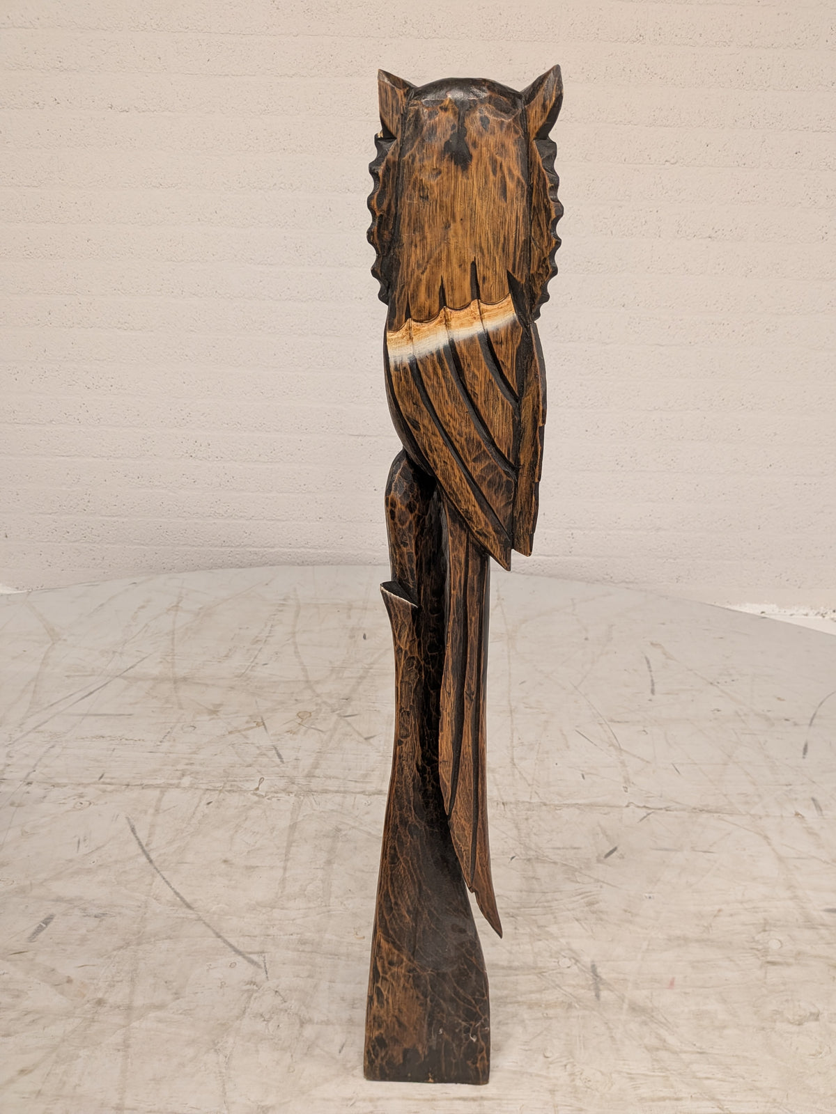 Houten totempaal uil handgesneden