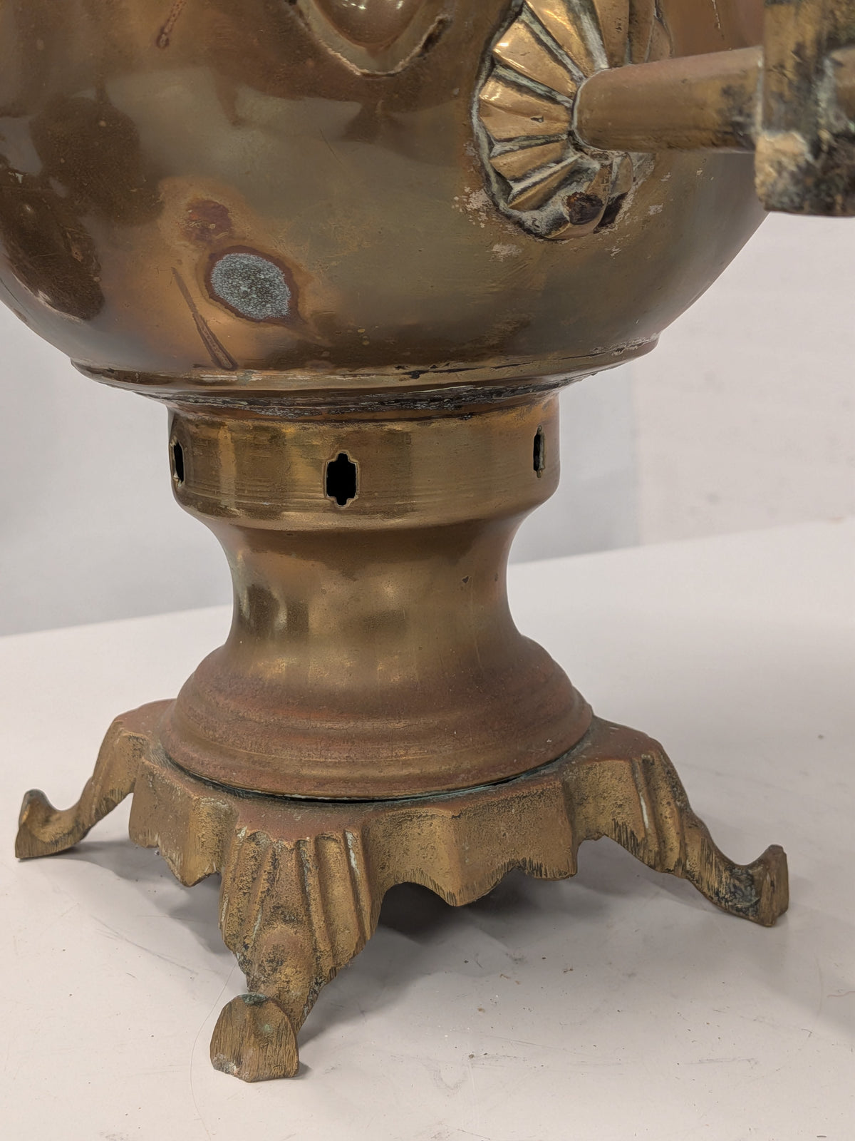 Messing samovar met theepotje
