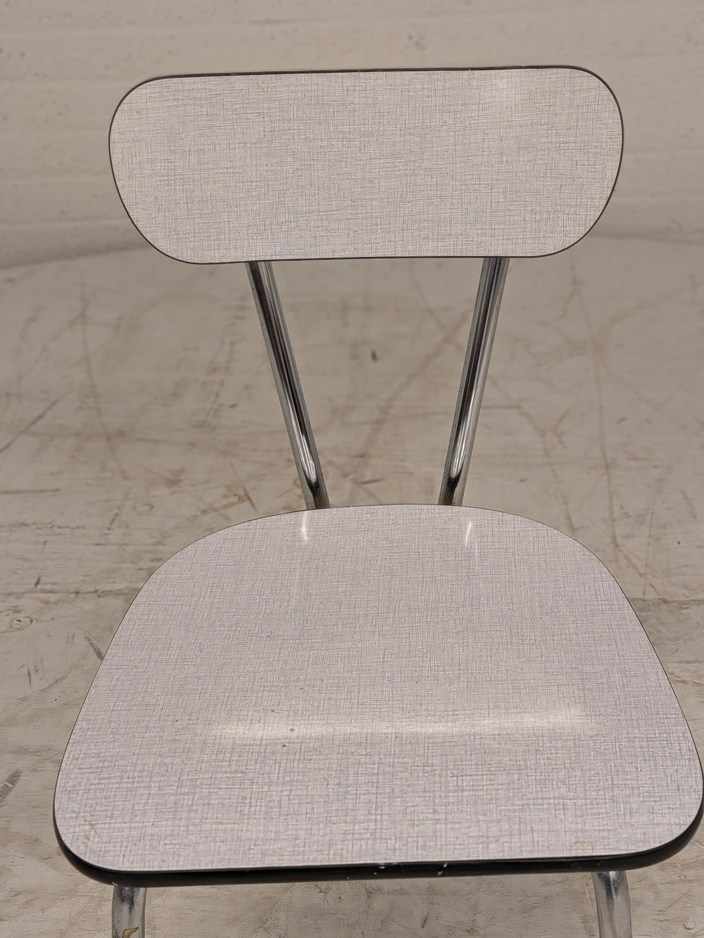 Formica keukenstoel grijs