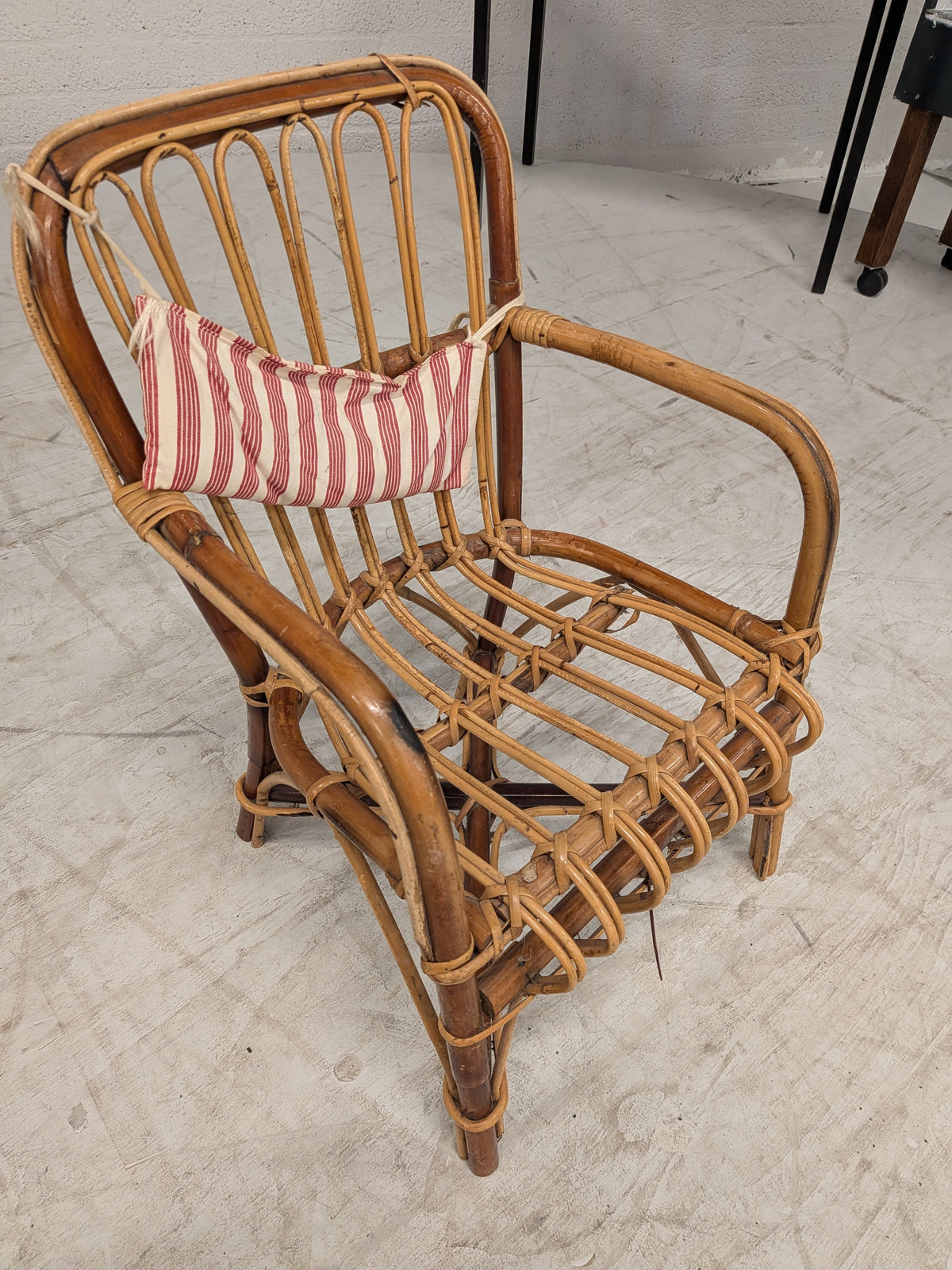 Rotan kinderstoeltje